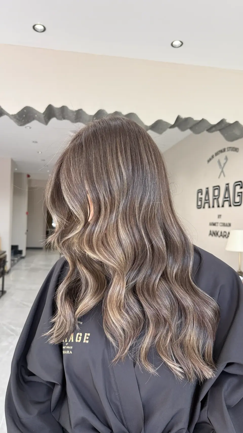 Garage Hair Repair Ankara stüdyosunda tamamlanan saç çalışması